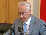 Крепко подумав, ярославские депутаты отозвали свой запрос в КС о законности порядка избрания губернаторов Крепко подумав, ярославские депутаты отозвали свой запрос в КС о законности порядка избрания губернаторов