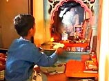В Индии живет мальчик с 25 пальцами (ФОТО)