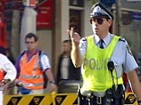 В австралийском городе Мельбурн рядом с полицейскими взорвался микроавтобус, пострадавших нет