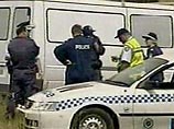 В Мельбурне рядом с полицейскими взорвался микроавтобус