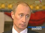 при всей невзрачности, редеющих волосах и дряблых щеках в российском президенте есть нечто от Джеймса Бонда