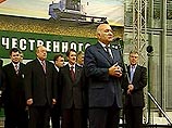 Юрий Лужков призывает вновь засевать поля кукурузой, как во времена Хрущева