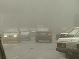В отдельных районах Московской области из-за сильного тумана затруднено движение автотранспорта