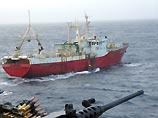 Все 6 российских моряков, задержанных 6 сентября в пределах 200-мильной экономической зоны Австралии по подозрению в незаконном рыбном промысле, освобождены, сообщает МИД РФ Все 6 российских моряков, задержанных 6 сентября в пределах 200-мильной экономической зоны Австралии по подозрению в незаконном рыбном промысле, освобождены, сообщает МИД РФ