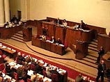 На пленарном заседании парламента Грузии во вторник рассматривается проект постановления о функционировании российских миротворцев в зонах грузино-осетинского и грузино-абхазского конфликтов
