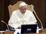 Епископы считают, что Ватикан "должен разрешить священникам жениться"