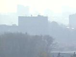 Дым от подмосковных пожаров осложнил движение на востоке Москвы и области