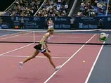 Первая ракетка мира Мария Шарапова, уступив в 1/4 финала "Кубка Кремля" Динаре Сафиной, выбывает из турнира