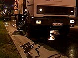 прошедшей ночью в столице была закончена обработка основных магистралей специальным чистящим препаратом "Чистодор". "Это было сделано для того, чтобы смыть пыль, масляные пятна и другие загрязнения, скопившиеся на дороге за весенне-летний период прошедшей ночью в столице была закончена обработка основных магистралей специальным чистящим препаратом "Чистодор". "Это было сделано для того, чтобы смыть пыль, масляные пятна и другие загрязнения, скопившиеся на дороге за весенне-летний период