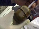 По данным неаполитанских следователей, оружие (в том числе гранаты) злоумышленники планировали продать в международную сеть незаконной торговли оружием По данным неаполитанских следователей, оружие (в том числе гранаты) злоумышленники планировали продать в международную сеть незаконной торговли оружием