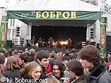 В Бобруйске в минувшую субботу прошел масштабный рок-фестиваль "Рок - за бобров!", в котором участвовали ведущие белорусские рок-группы