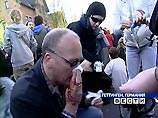 Столкновения между неонацистами, полицией и анархистами в Геттингене - 60 раненых Столкновения между неонацистами, полицией и анархистами в Геттингене - 60 раненых