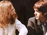 Белый костюм, в котором Джон Леннон запечатлен на знаменитой обложке альбома "Abbey Road", продан с аукциона Julien's Auctions за 118 тыс. долларов