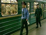 На станции метро "Рижская" распылили газ. Пассажиры падали без сознания