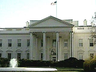 После целой серии громких политических скандалов, задевших официальный Вашингтон и даже высокопоставленных сотрудников Белого дома, в настоящее время 67% американцев отрицательно оценивают действия администрации Буша в вопросах этики