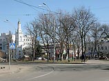 На Контрактовой площади Киева в воскресенье появилась палатка из гранита - памятник первой палатке "оранжевой революции" На Контрактовой площади Киева в воскресенье появилась палатка из гранита - памятник первой палатке "оранжевой революции"
