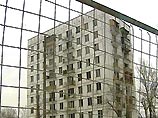 Списки сносимых домов формируются в основном по трем городским программам. Первая - снос пятиэтажек -стартовала еще пять лет назад (ее основные положения можно узнать из постановления правительства Москвы от 6 июля 1999 г. N 608-ПП)