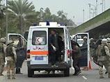 В Багдаде у шиитской мечети взорваны два автомобиля: 6 человек погибли, 31 ранен В Багдаде у шиитской мечети взорваны два автомобиля: 6 человек погибли, 31 ранен