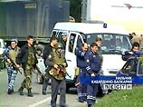 Террористы, предпринявшие 13 октября атаку на Нальчик, планировали не только захватить столицу республики, но и удерживать ее в течение двух месяцев, после чего укрыться в лесах для продолжения войны партизанскими методами Террористы, предпринявшие 13 октября атаку на Нальчик, планировали не только захватить столицу республики, но и удерживать ее в течение двух месяцев, после чего укрыться в лесах для продолжения войны партизанскими методами