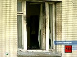 В здании выбиты стекла, имеются данные об одном погибшем, которого взрывной волной выбросило на улицу В здании выбиты стекла, имеются данные об одном погибшем, которого взрывной волной выбросило на улицу