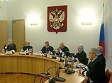 Конституционный суд РФ в среду вернется к проверке соответствия Основному закону нового порядка назначения губернаторов
