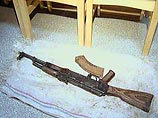 Об этом сообщил сотрудник Центра "Т". По словам собеседника агентства, на тайник в пойме реки Золка указал ранее задержанный участник нападения на Нальчик 13 октября Об этом сообщил сотрудник Центра "Т". По словам собеседника агентства, на тайник в пойме реки Золка указал ранее задержанный участник нападения на Нальчик 13 октября