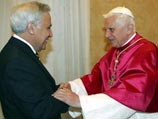Моше Кацав пригласил Бенедикта XVI посетить Израиль