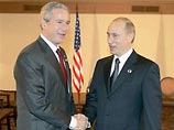 Саммит проходит в два дня - 18 и 19 ноября. Первая встреча Путина - с президентом США Джорджем Бушем