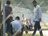 Десятки чеченцев-беженцев содержатся в лагерях Словакии, похожих на тюрьмы Десятки чеченцев-беженцев содержатся в лагерях Словакии, похожих на тюрьмы