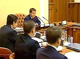 Дмитрий Медведев уже занял кресло премьер-министра Фрадкова (ФОТО)