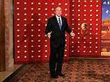 Буш попытался сбежать с пресс-конференции в Китае, но его остановили запертые двери