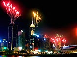 Лазерное шоу "Симфонией огней" в Гонконге
