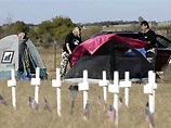 Возле ранчо Буша возобновляется акция против войны в Ираке Возле ранчо Буша возобновляется акция против войны в Ираке