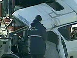 В Петербурге маршрутка врезалась в мусоровоз: 7 пострадавших В Петербурге маршрутка врезалась в мусоровоз: 7 пострадавших