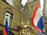 Суд Амстердама снял все ограничения на акции зарубежных "дочек" ЮКОСа Суд Амстердама снял все ограничения на акции зарубежных "дочек" ЮКОСа