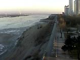 Власти Харбина, одного из самых крупных китайских городов, опасаются, что опасные вещества останутся в водах реки Сунгари до весны. В связи с этим городское правительство планирует прибегнуть к целому комплексу мер для обеспечения безопасности горожан Власти Харбина, одного из самых крупных китайских городов, опасаются, что опасные вещества останутся в водах реки Сунгари до весны. В связи с этим городское правительство планирует прибегнуть к целому комплексу мер для обеспечения безопасности горожан