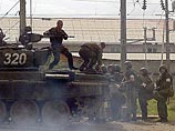 Виктор Соболев подтвердил, что по его приказу восемь БТР и три танка 58-й армии были переданы в распоряжение ФСБ, которая руководила операцией по освобождению заложников Виктор Соболев подтвердил, что по его приказу восемь БТР и три танка 58-й армии были переданы в распоряжение ФСБ, которая руководила операцией по освобождению заложников