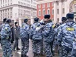 Die Welt: российская милиция разгоняет демократов, пока националисты разжигают антииммигрантские настроения