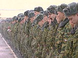 Путин поручил правительству доработать закон о переходе на 12-месячную службу с 2008 года Путин поручил правительству доработать закон о переходе на 12-месячную службу с 2008 года