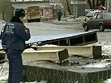 На Камчатку обрушился ураган: ветер выбивает окна и сносит крыши, волны - 7 метров На Камчатку обрушился ураган: ветер выбивает окна и сносит крыши, волны - 7 метров