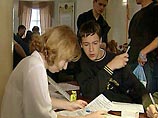 Ученые предложили 4 варианта ответа. Первый звучал так: "Я считаю, что сексуальные контакты недопустимы в моем возрасте, и не веду половую жизнь". Итоги первого опроса звучали ошеломляюще. Таковых оказалось всего 36,2% Ученые предложили 4 варианта ответа. Первый звучал так: "Я считаю, что сексуальные контакты недопустимы в моем возрасте, и не веду половую жизнь". Итоги первого опроса звучали ошеломляюще. Таковых оказалось всего 36,2%