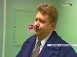 ООН выступило с призывом ко всем странам заморозить имущество двух партнеров российского бизнесмена Виктора Бута, который обвиняется в торговле оружием и находится в международном розыске, а также ограничить их передвижение ООН выступило с призывом ко всем странам заморозить имущество двух партнеров российского бизнесмена Виктора Бута, который обвиняется в торговле оружием и находится в международном розыске, а также ограничить их передвижение