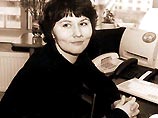 "Я считаю в сложившейся ситуации для себя абсолютно невозможным работать в нашей компании. Я считаю, что все, что сейчас происходит вокруг службы информации, - это действия, которые могут привести к развалу дела, которому я посвятила 8 лет своей жизни", - "Я считаю в сложившейся ситуации для себя абсолютно невозможным работать в нашей компании. Я считаю, что все, что сейчас происходит вокруг службы информации, - это действия, которые могут привести к развалу дела, которому я посвятила 8 лет своей жизни", -
