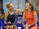 Российская теннисистка не смогла завершить показательный матч в Рио-де-Жанейро против швейцарки Мартины Хингис на Кубке Петробраза