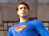 Новый Супермен стал настоящей головной болью для боссов киноиндустрии - им не понравились выдающиеся размеры его половых органов