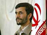 Ранее иранский президент Махмуд Ахмади Нежад угрожал стереть Израиль с лица земли или "перенести" его в Европу