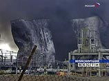 На нефтебазе под Лондоном, где трое суток бушевал огонь, возник новый пожар На нефтебазе под Лондоном, где трое суток бушевал огонь, возник новый пожар