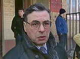 Как заявил "Интерфаксу" в четверг адвокат Лебедева Евгений Бару, он, действительно, получил повестку в суд, в которой указано, что УФСИН подало иск о защите чести и достоинства