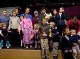 Неделю назад у Владимира и Зинаиды Черненко родился 17-й ребенок, которого назвали Дэвидом Неделю назад у Владимира и Зинаиды Черненко родился 17-й ребенок, которого назвали Дэвидом