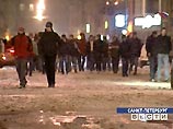 Массовые драки и стрельба в Петербурге: 6 милиционеров ранены, 50 задержанных